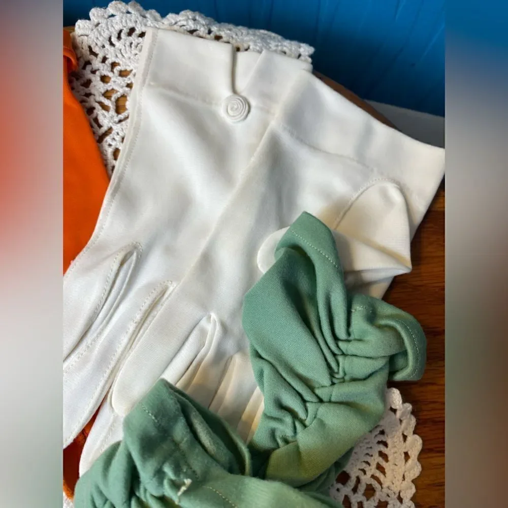 Gloves ladies small vintage lot of 3 green, orange, white, good condition